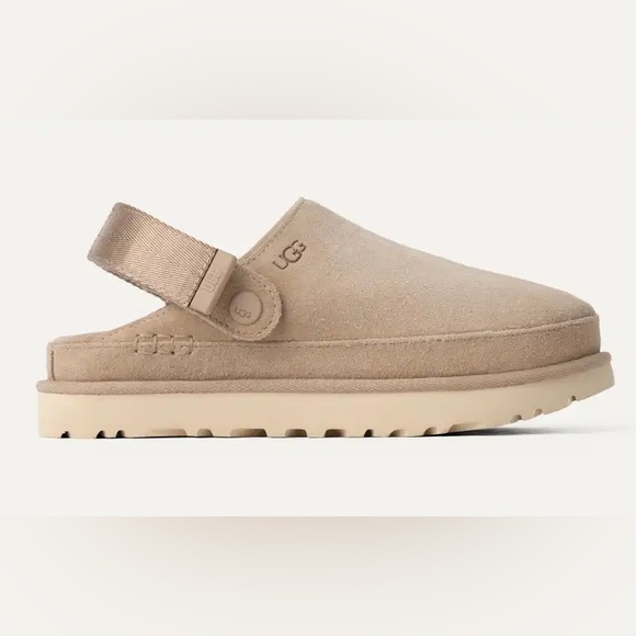 UGG Goldenstar Clog in Sand - Picture 5 of 5